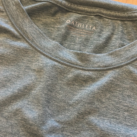 Athleta Performance Tunic Size Small - Picture 2 of 2